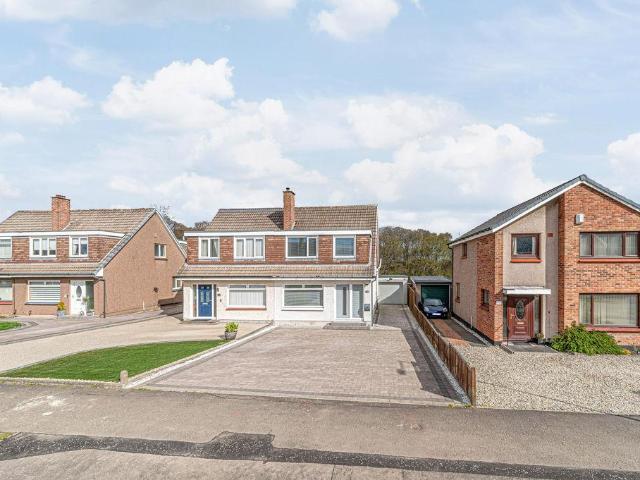 House for sale in Newliston, Scotland