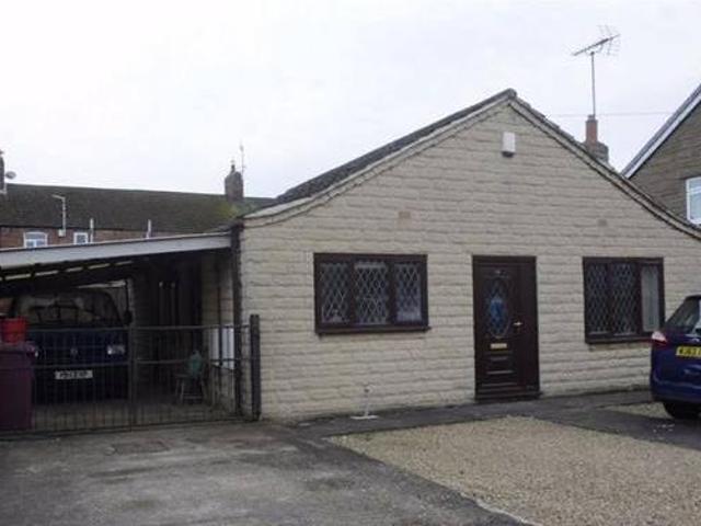 House for sale in Froggatt, East Midlands