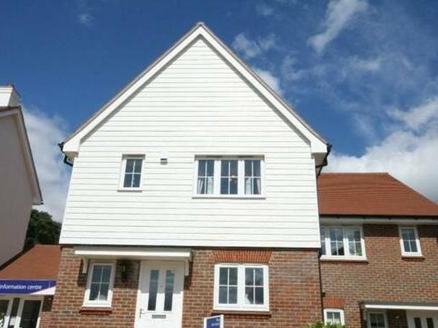 House for rent in West Sussex