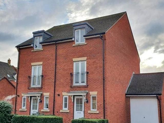 House for rent in Gloucestershire