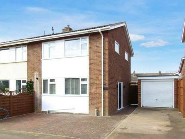 House for rent in Lyons, Greater London