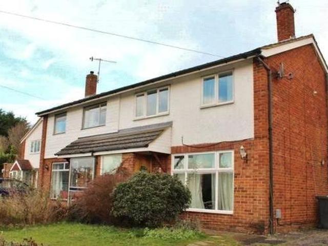 House for rent in Surrey, England