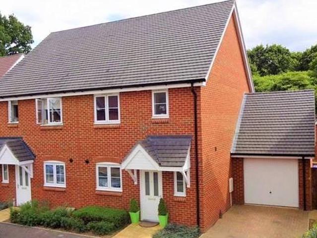 House for rent in West Sussex