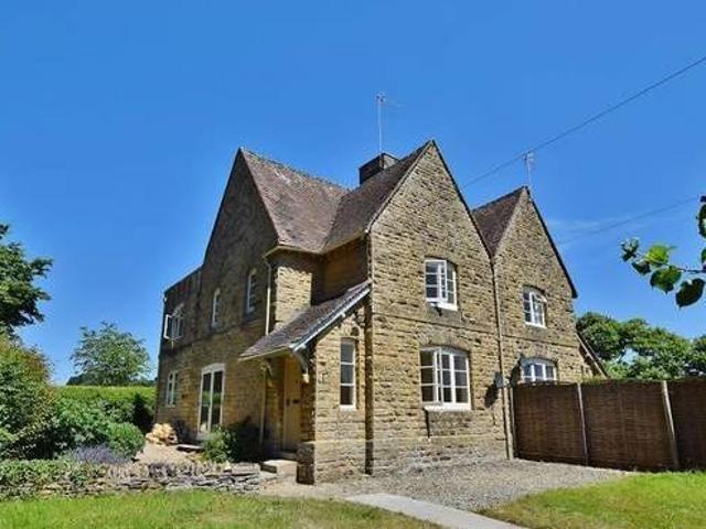 House for rent in Gloucestershire