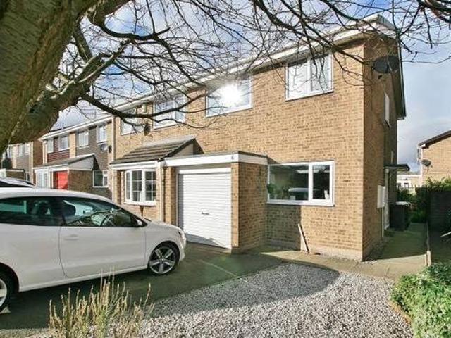 House for rent in Froggatt, East Midlands