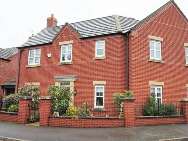 House for rent in Lyons, Greater London