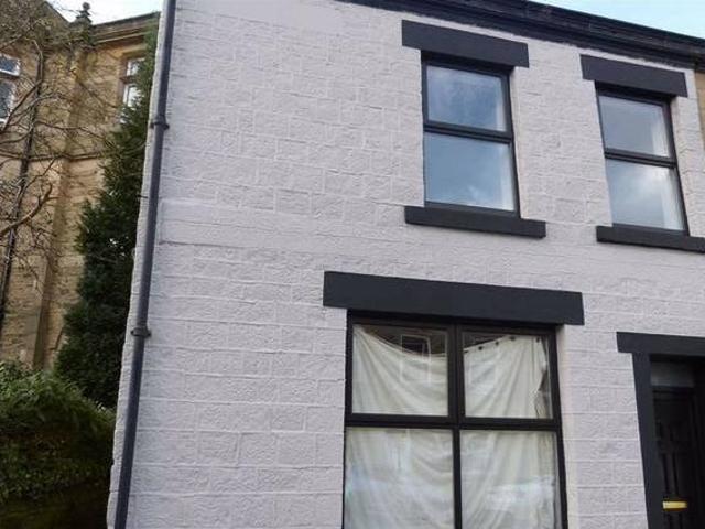 House for rent in Froggatt, East Midlands