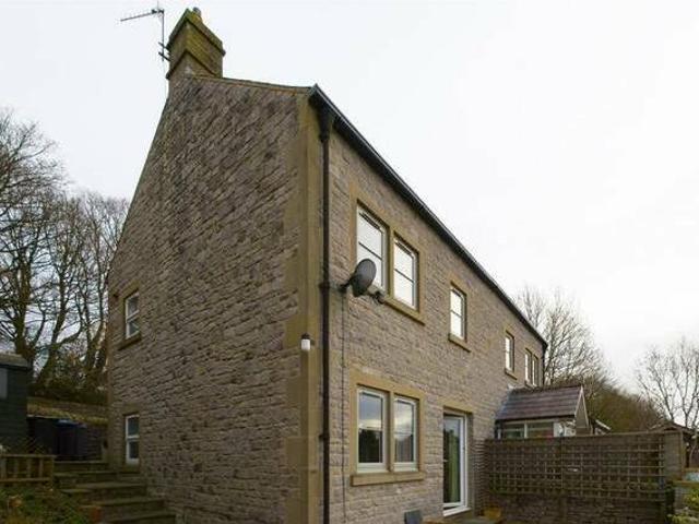 House for rent in Froggatt, East Midlands