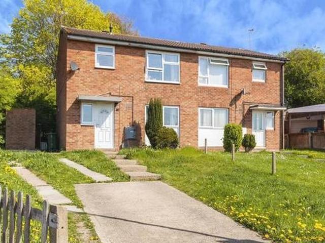 House for sale in Froggatt, East Midlands