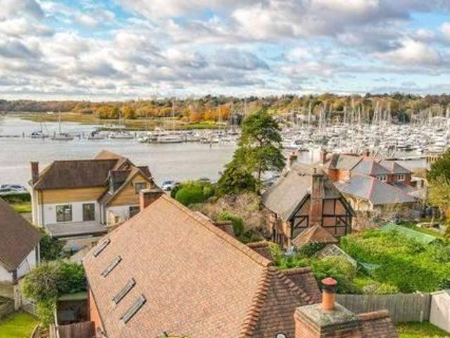 House for sale in Hampshire, England