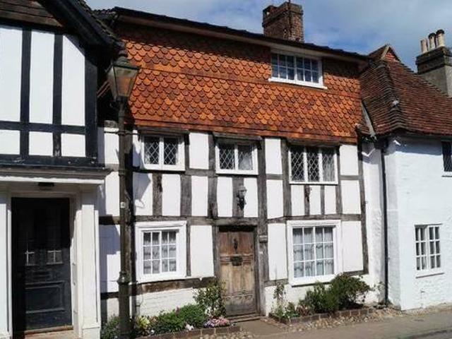 House for rent in West Sussex