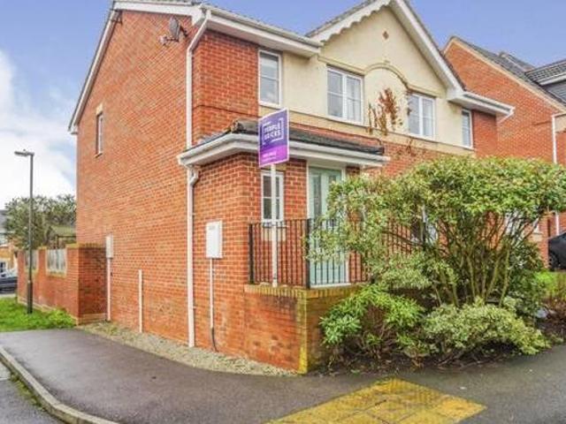 House for sale in Derbyshire Dales, East Midlands