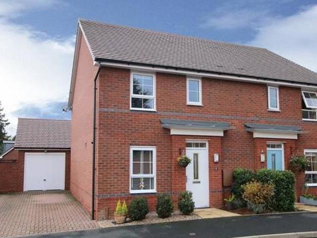 House for sale in Worcestershire, England