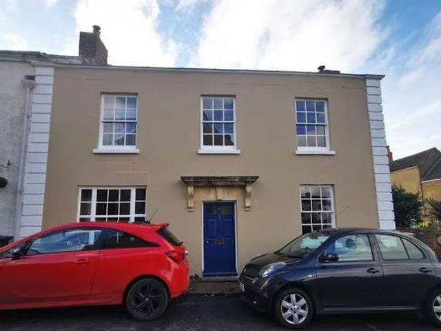 House for rent in Gloucestershire