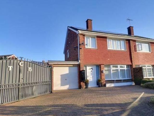 House for sale in Greater Lincolnshire, England