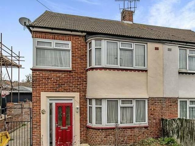 House for rent in Lyons, Greater London