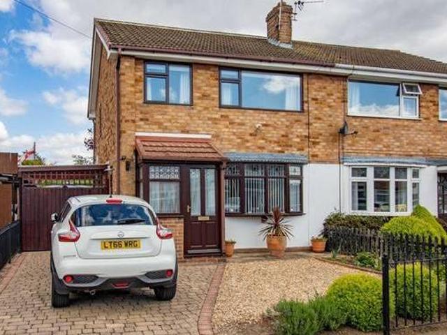House for sale in Derbyshire Dales, East Midlands