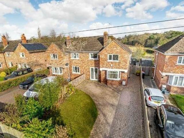 House for rent in Lyons, Greater London