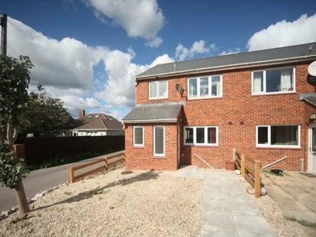 House for rent in Lyons, Greater London