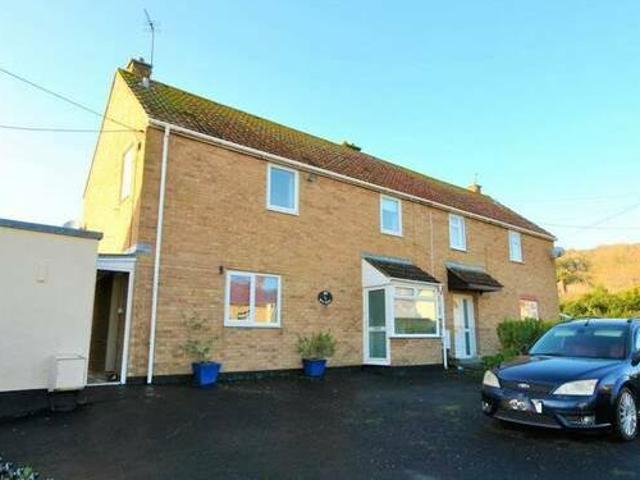 House for rent in Lyons, Greater London