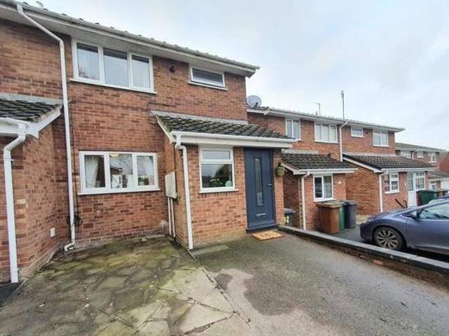 House for sale in Froggatt, East Midlands