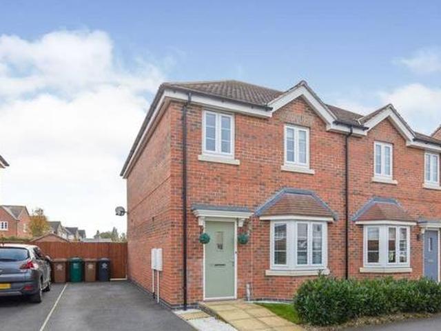 House for sale in Froggatt, East Midlands