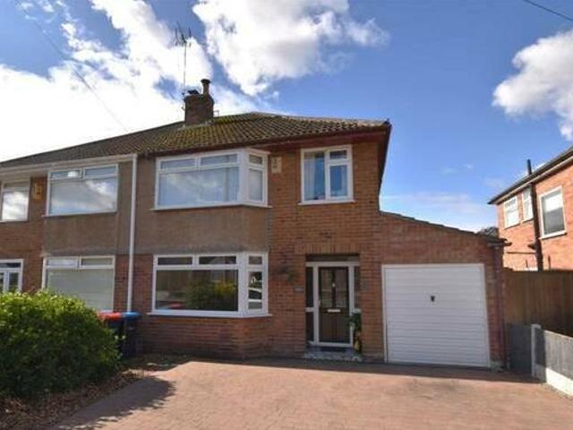 House for rent in Lyons, Greater London
