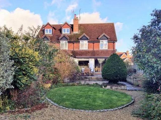 House for sale in Surrey