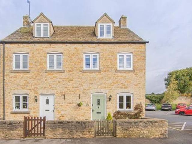 House for sale in Gloucestershire, England