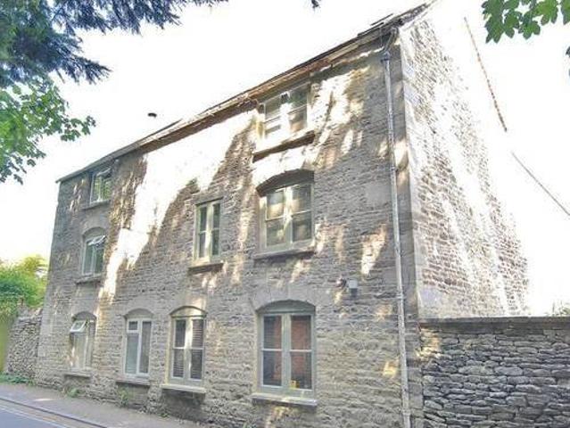 House for sale in Gloucestershire, England