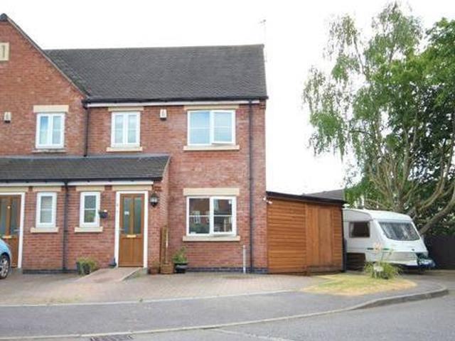House for sale in Derbyshire Dales, East Midlands
