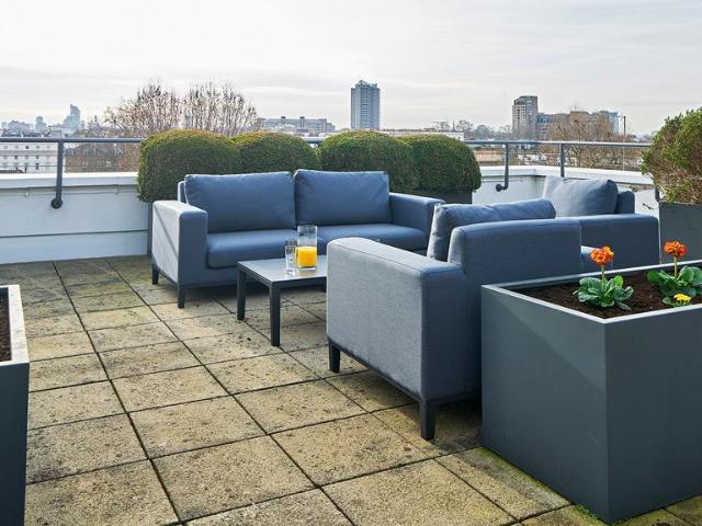 Flat for rent in South Kensington, Greater London