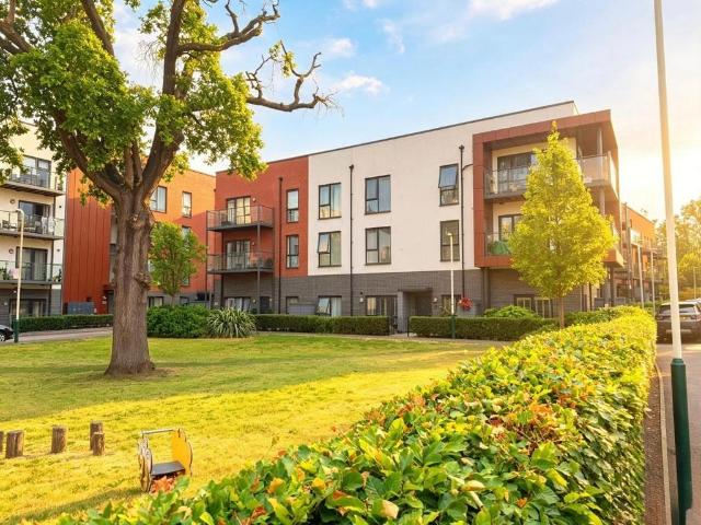 Flat for rent in Harold Wood, Greater London