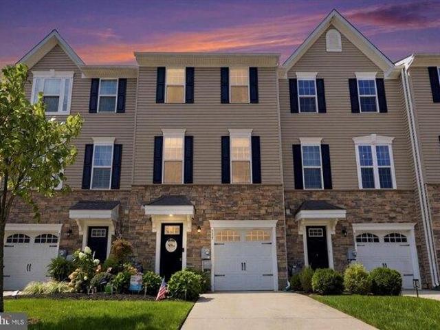 House for sale in Pinnacle Place, Washington Township