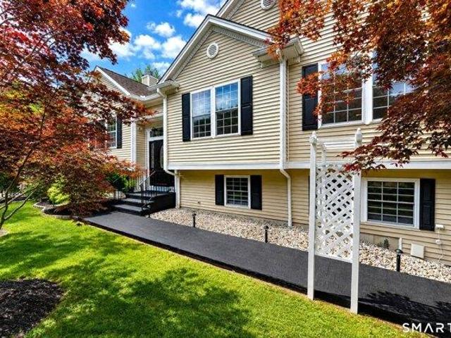 House for sale in Seymour, Connecticut