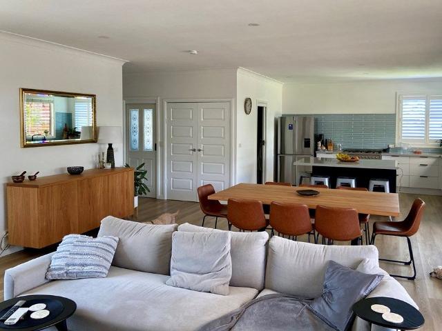 Room for rent in Wollongong West, New South Wales