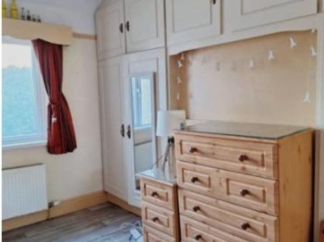 Property to rent in Bluebell, North Tipperary