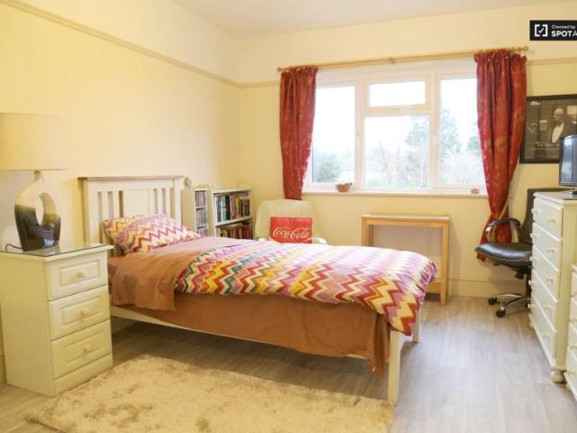 Property to rent in Bluebell, North Tipperary