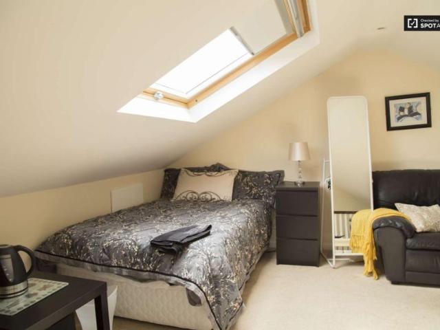 Property to rent in Bluebell, North Tipperary