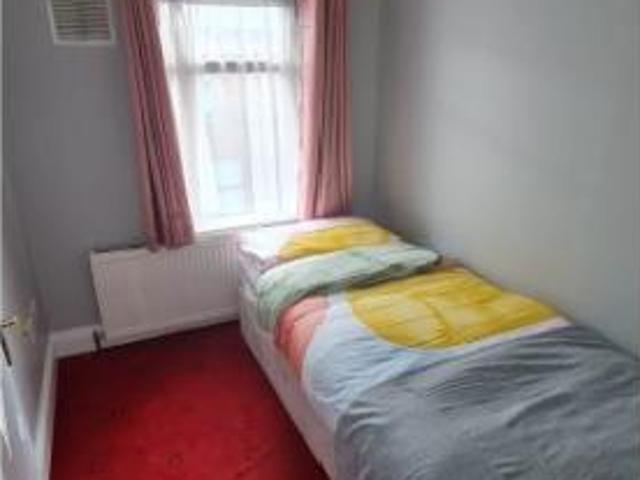 Property to rent in Bluebell, North Tipperary