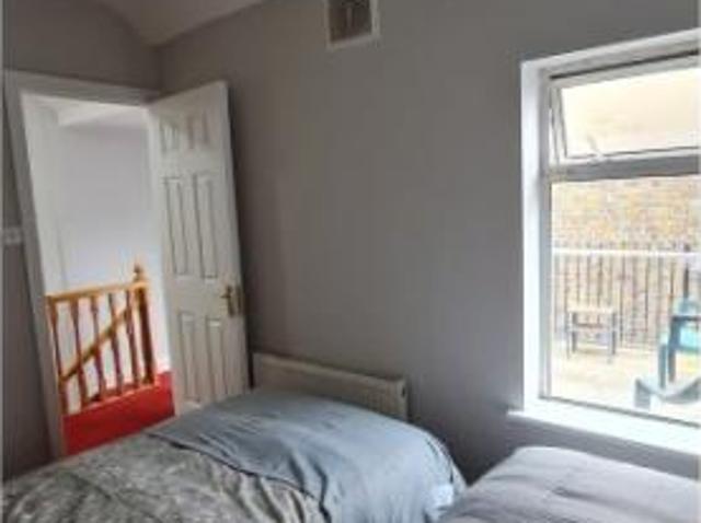 Property to rent in Bluebell, North Tipperary