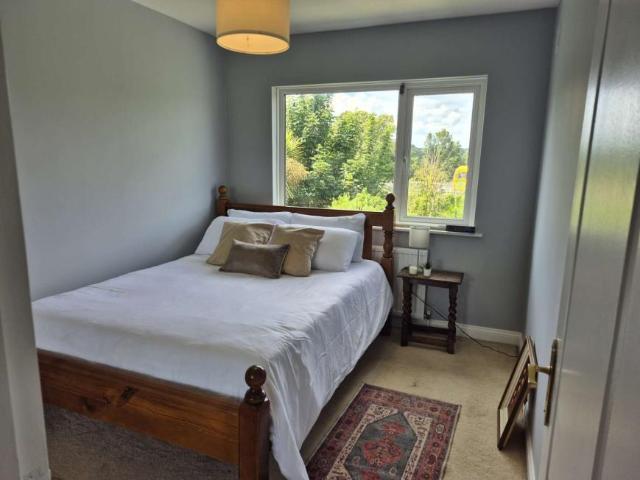 Property to rent in Bluebell, North Tipperary