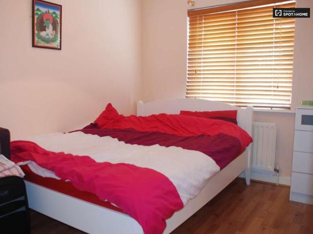 Property to rent in Bluebell, North Tipperary