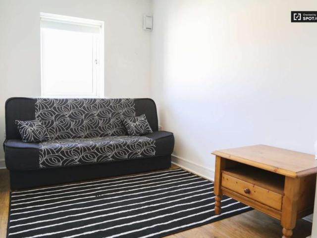 Property to rent in Bluebell, North Tipperary