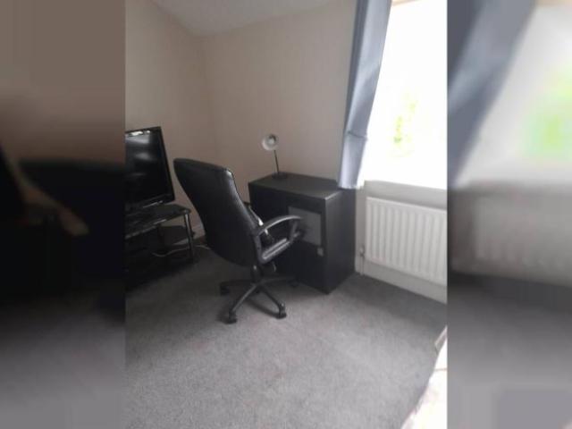 Property to rent in Bluebell, North Tipperary