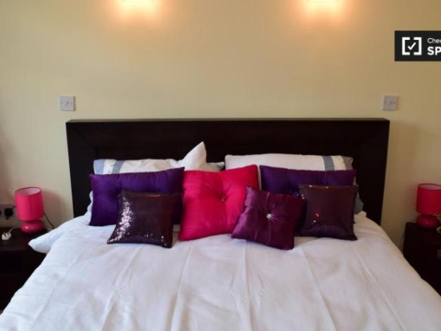 Property to rent in Bluebell, North Tipperary