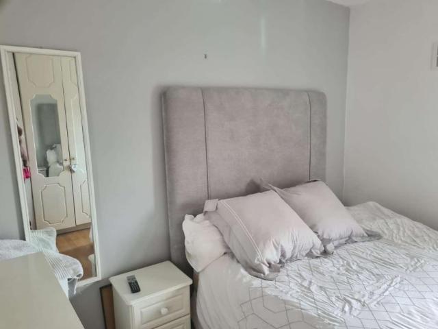 Property to rent in Bluebell, North Tipperary