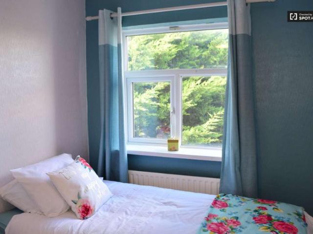 Property to rent in Bluebell, North Tipperary