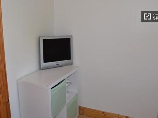 Property to rent in Bluebell, North Tipperary