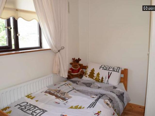 Property to rent in Bluebell, North Tipperary